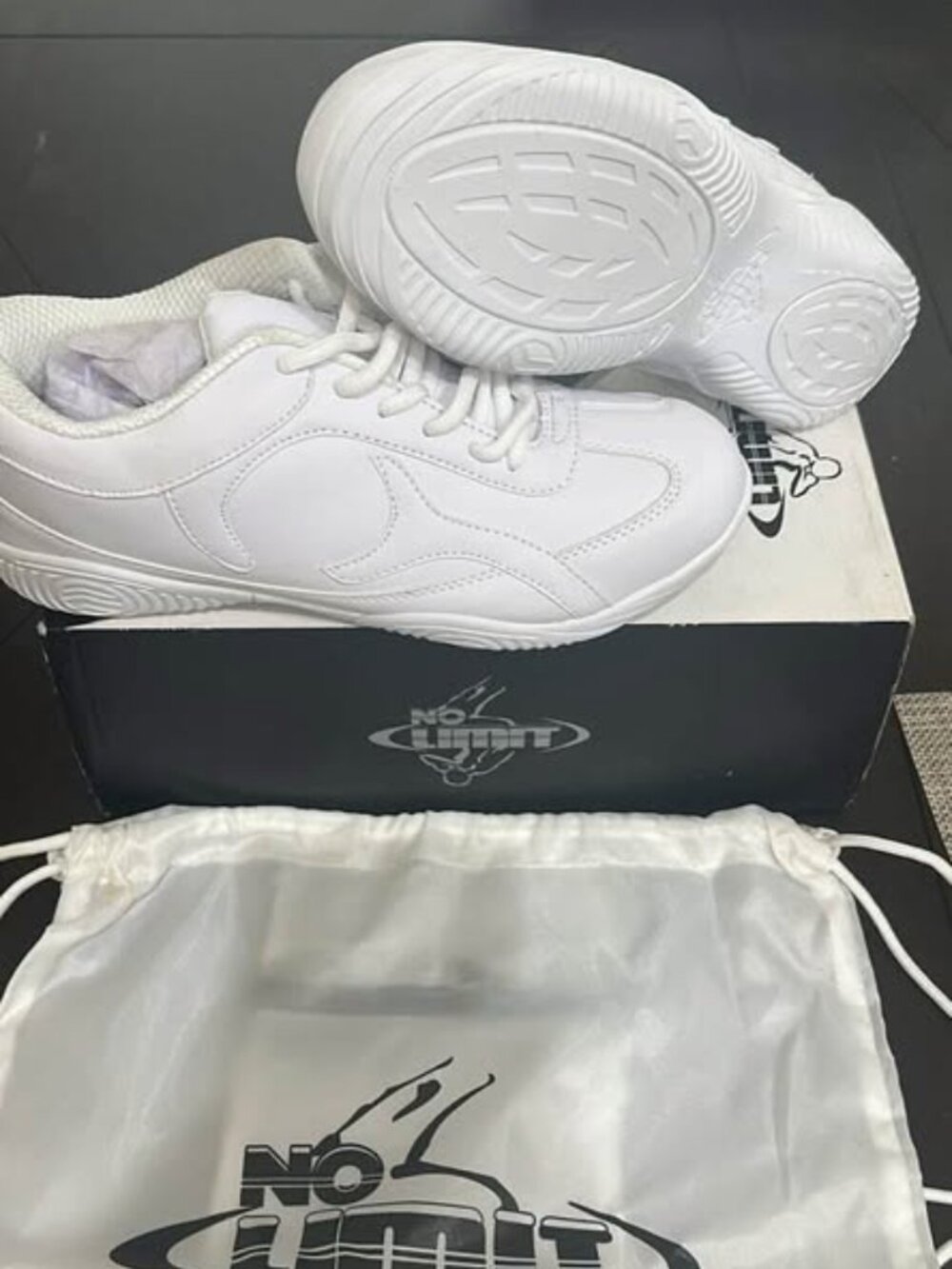 Brand New NO LIMIT White Cheer Shoes, size 11 Women Dust Bag
